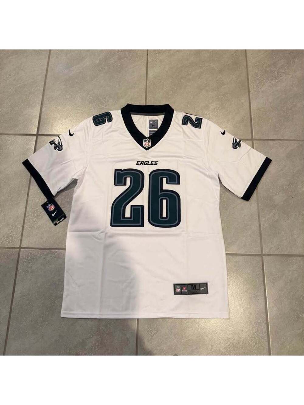 Saquon Barkley Philadelphia Eagles Jersey NWT Adult Medium